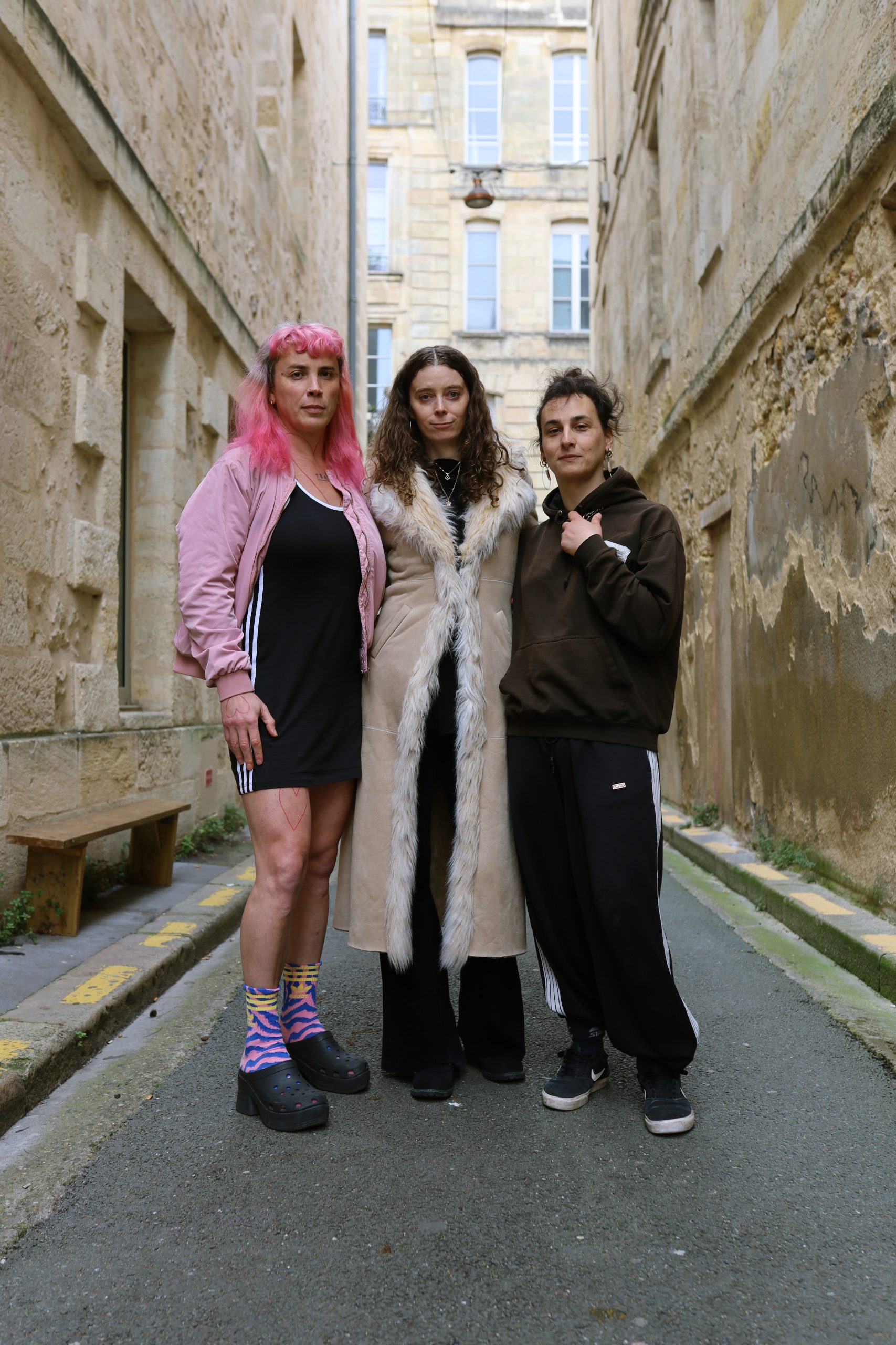 Eve Magot, Aria Seashell & June.